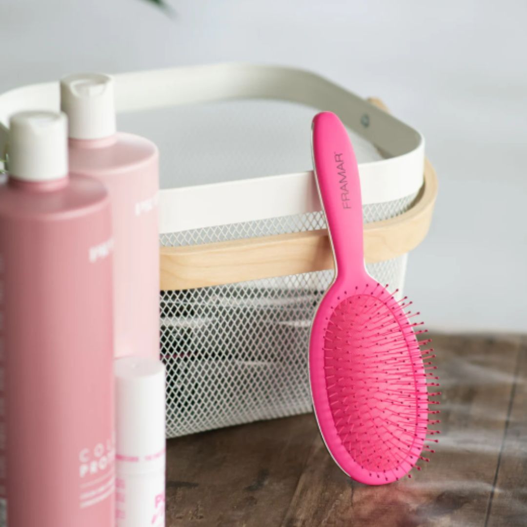 Pinky Swear Detangle Brush