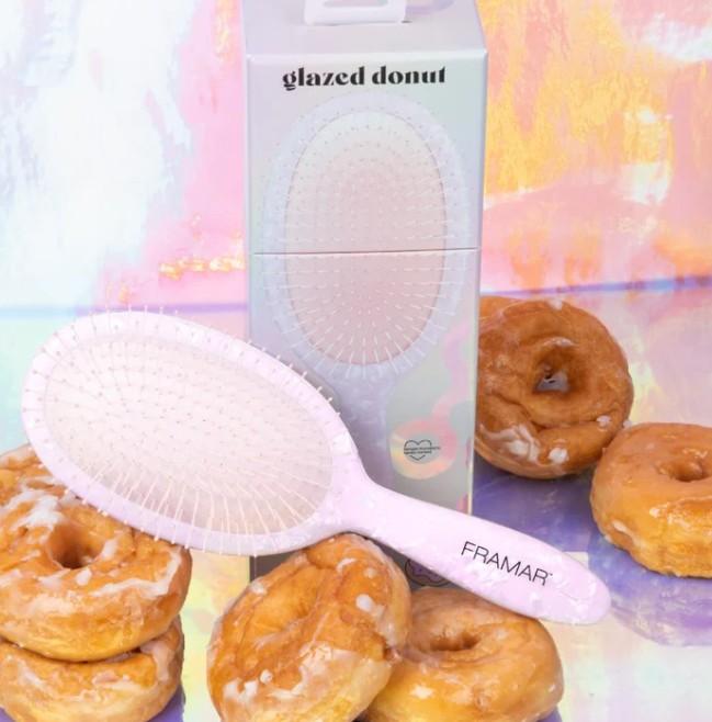 Framar Glazed Donut Detangle Brush