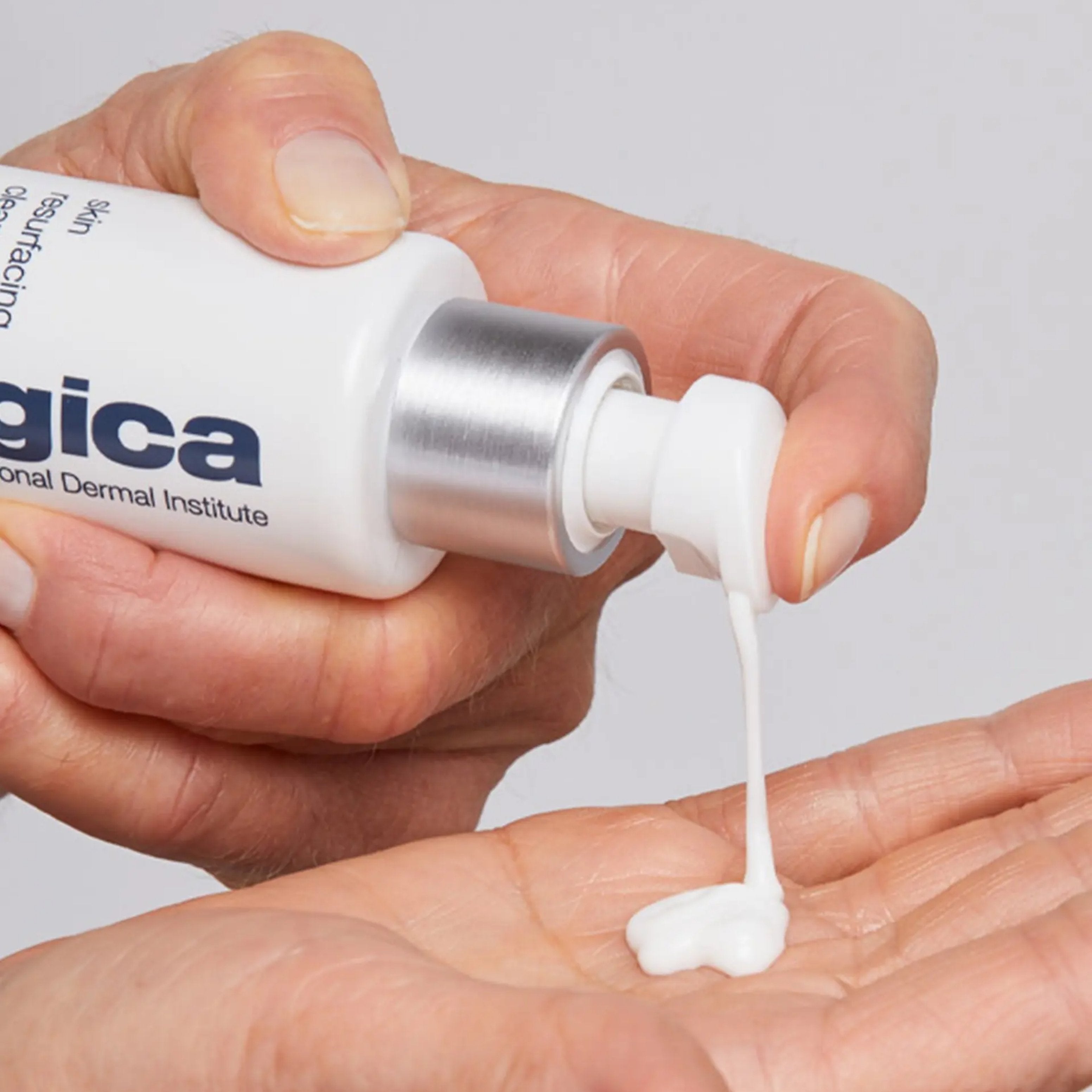 Skin Resurfacing Cleanser 150ml